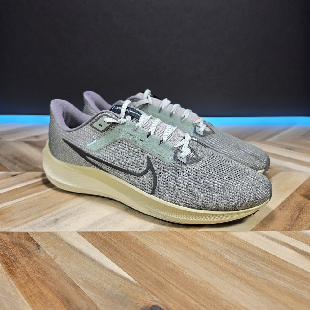 Nike Air Zoom Pegasus 40 Men's 12 Mica Green Running Shoes FN7498-012 Athletic